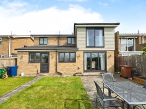 Photo 16- click for photo gallery